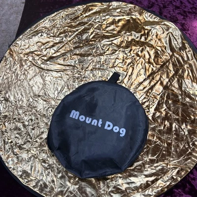 Interfit Round 12 Inch Folding Photo Studio Reflector Gold/Silver - Image 1 of 4