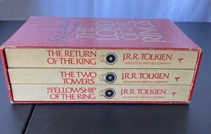 VTG Lord of The Rings Paperback Box Set 1978 2nd Edition Tolkien Volumes 1 2 3 - Picture 1 of 11