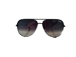 Quay High Key Micro aviator sunglasses in black fade - Bild 1 von 8