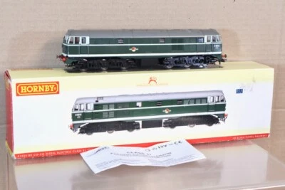 HORNBY R2240 DCC READY BR GREEN CLASS 31 DIESEL LOCOMOTIVE D5512 ol - Image 1 of 4