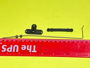 VINTAGE TRAXXAS T-MAXX ~ STEERING PART, COLLARS W/ SET SCREWS, SERVO LINKAGE +++ - Picture 1 of 8