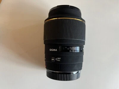 Sigma 105mm Macro Lens f/2.8 EX DG, Close-Up, Minolta - Sony A-Mount, - Image 1 of 4