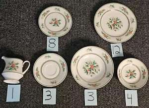 Set di 33 pz Noritake Christmas Holly 2228 (Giappone) se descrizione specifica - Foto 1 di 21