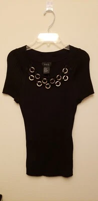 RQT Dije Desteñido Negro Manga Corta Acanalado Metal Acentos Para Mujer Talla Pequeña Nuevo Con Etiquetas Foto 1 de 4