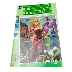 Teen Titans Band 1 "Vom Licht verblendet" Comic Neu Softcover - Bild 1 von 2