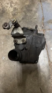 1975-1979 VW Beetle fuel injected intake manifold Housing 043133103 - Picture 1 of 5
