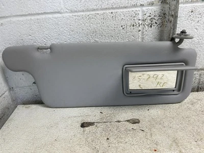 Toyota FJ CRUISE 2014 lado del pasajero gris vinilo parasol con espejo retrovisor iluminado Foto 1 de 4