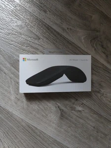 New Microsoft Wireless Arc Mouse Black - Model 1791 - Picture 1 of 1