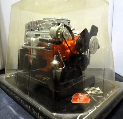 Liberty Classics Corvette 327 Fuel Injection Diecast Model Engine #84022 Moving - Image 1 of 4