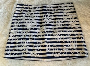 Minifalda para mujer Lilly Pulitzer azul marino a rayas Tate 10 pedrería bordada - Imagen 1 de 7