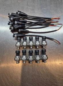 LOT OF (10) 200PSI STAINLESS STEEL 1/8" NPT PRESSURE SENSORS WITH PIGTAILS - Picture 1 of 8