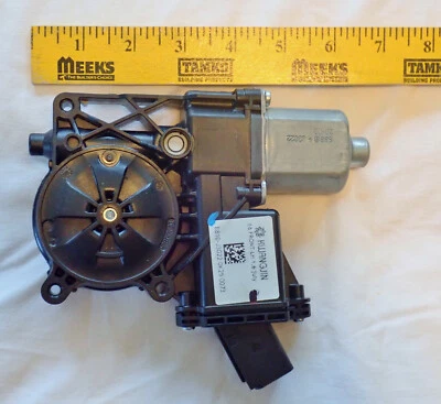 2010-2015 CADILLAC SRX Left Door WINDOW REGULATOR Motor NEW OEM 23276294 - Image 1 of 4