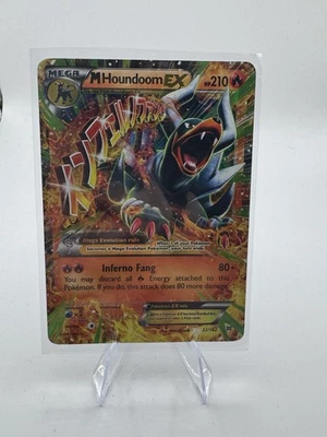 M Houndoom EX 22/162 Breakthrough Holo - Image 1 of 2