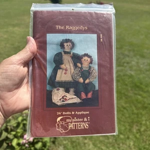 Vintage 1988 My Sister and I "The Raggedys" 24" Dolls & Applique SR200 - Picture 1 of 4