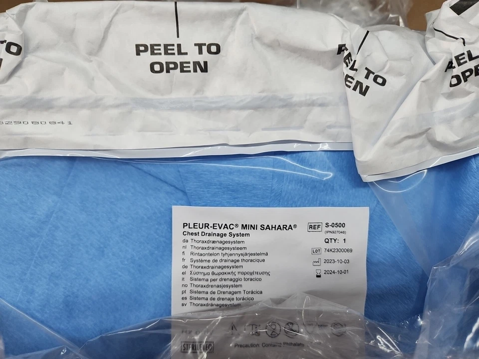 TELEFLEX Lot 3 Pleur-Evac Sahara Chest Drainage System S-0500