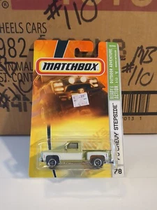 Matchbox 1975 Chevy Stepside verde e bianco pronto per l'azione avventura all'aperto - Foto 1 di 5