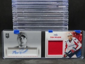 2013-14 Playbook Tom Wilson First Round Rookie Patch Booklet Auto RC #FR-TW - Picture 1 of 2