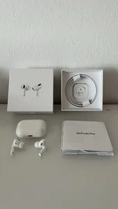 Apple AirPods Pro 1. Generation mit Wireless Charging Case MWP22ZM/A - Bild 1 von 10