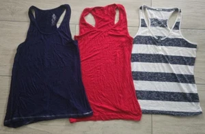 3 T- Shirt Tanktop Bekleidungspaket Damen Gr. S /36-38 Blau-rot-gestreift - Bild 1 von 7