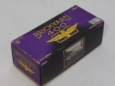 NOVO na caixa ação 1:24 Brickyard 400 Dale Jarrett cuidados de qualidade - Imagem 1 de 2