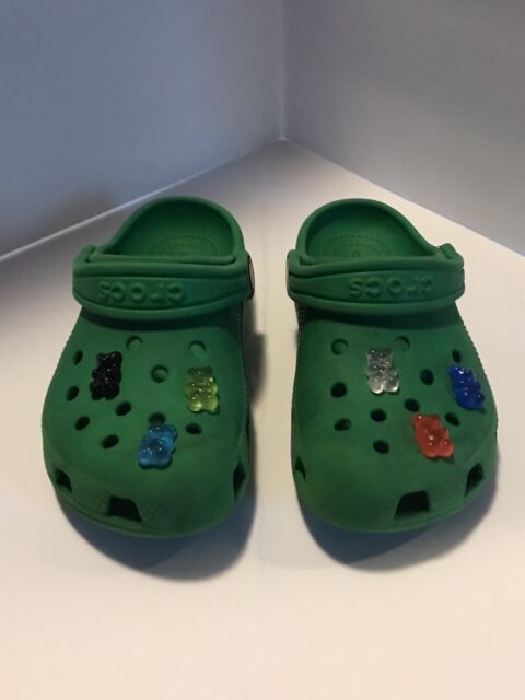 Preços baixos em Tênis unissex para crianças Crocs Verde 11 Sapato