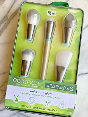 EcoTools Intercambiable Wake Up Brillo Cepillo Mango y 5 Cabezales Foto 1 de 2