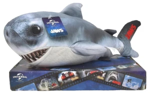 OFFIZIELLER JAWS SHARK 1970er RETRO FILM FIGUR 13 ZOLL LANG WEICHES PLÜSCHTIER NEU! - Bild 1 von 1