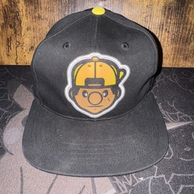Boné Trukfit boné bola Snapback preto algodão amarelo logotipo boné bola Snap Back - Imagem 1 de 4