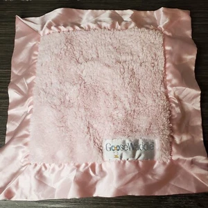 Goose Waddle Luxe Rosa Satin Rüschenborte Baby Mädchen Lovey 13 Zoll - Bild 1 von 5
