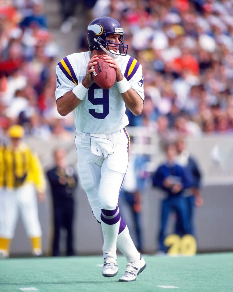 Impresión fotográfica brillante Tommy Kramer #9 Minnesota Vikings NFL 8"X10" 12 AÑOS Foto 1 de 1