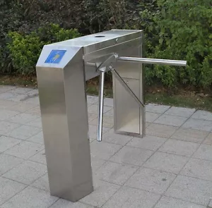 Treppiede alto treppiede a funzionamento manuale porta di accesso intelligente 304 inox - Foto 1 di 7
