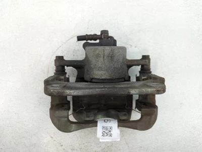 Штангенциркуль левого переднего тормоза водителя для Toyota Camry 2012-2017 годов выпуска AM3J3 - Изображение 1 из 4