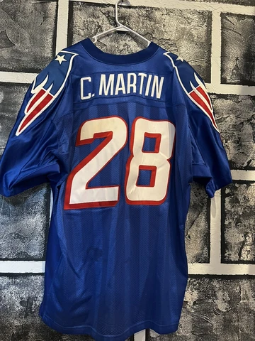 Curtis Martin Authentic Patriots Jersey Sz 52 Cover