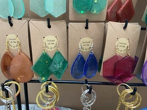 Random Resin Earrings 5 Pairs For $10 - Bild 1 von 24