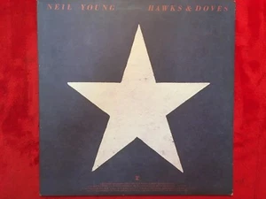 Neil Young   "Hawks & Doves"   LP  1980  WB  HS-2297  Rock  33rpm  12"  USA   M- - Picture 1 of 8