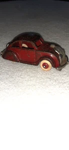 1930’s VINTAGE HUBLEY CHRYSLER AIRFLOW TAKE APART CAST IRON COUPE RED - Bild 1 von 16