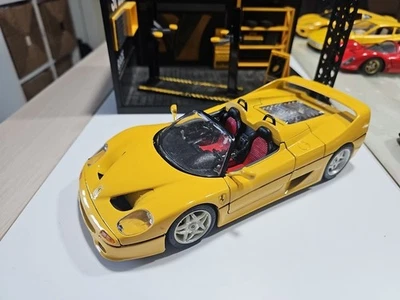 Modellino auto Ferrari F50 Burago Made in Italy (1995) Scala 1:18 - Immagine 1 di 4