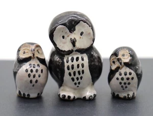 Lot 3 Miniature Vint. Owl Figurines Art Pottery Marked "DENMARK" Mother 2 Babies - Picture 1 of 12