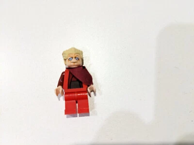 Lego Star Wars: Chancellor Palpatine sw0243 Set 8039 Foto 1 de 2