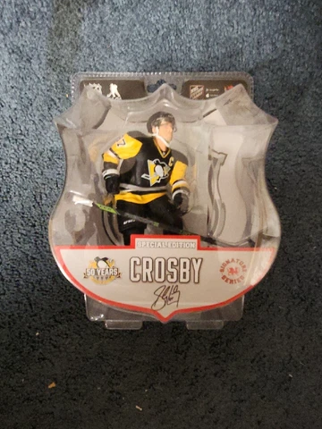 RARE Import Dragons Signature Series Sidney Crosby Pittsburgh Penguins Figure Cover