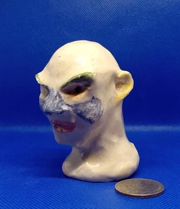 "Parade Leader" -Original Clay sculpture, signed. Hand made, underglazed&glazed. - Picture 1 of 9