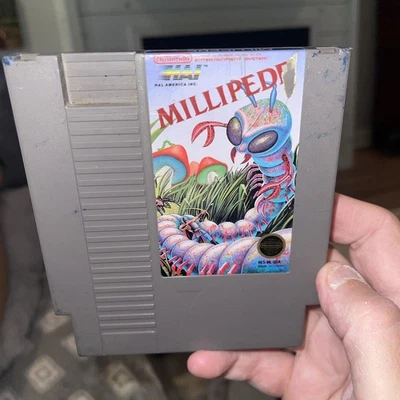 Millipede - 正品任天堂 NES - 仅经过测试和工作推车免费送货 — 第 1/4 张图片