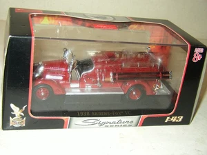 1938 Ahrens Fox VC FIRE ENGINE 1/43 DIECAST ROAD SIGNATURE 43003 NEW NIB - Picture 1 of 4