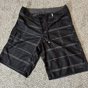 North Face Board Shorts Mens 32 Black Plaid Swim Trunks Surf Quick Dry AYKF S12 - Picture 1 of 10