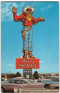 Postal de autos Nevada Wendover Will Roadside Cowboy State Line Hotel años 50 - Imagen 1 de 2