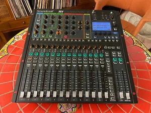 Soundcraft Si Compact Mixer digitale 16 canali - Foto 1 di 12