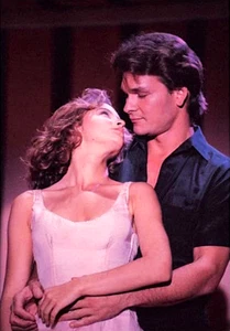 DIRTY DANCING PATRICK SWAYZE JENNIFER GREY 4 calamita fotografica @ 3"x5" - Foto 1 di 1