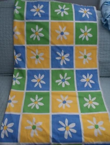 Retro Daisy Green Blue + Craft Fabric Floral Home Décor Upholstery 48w Panel - Picture 1 of 5