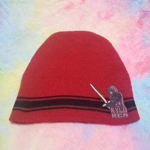 Kylo Ren Star Wars Beanie Winter Hat Red Black Knit Boys One Size - Picture 1 of 8