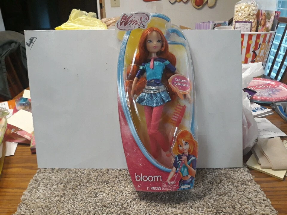 Winx Club Bloom Concert Collection Doll Jakks 2012 NRFB